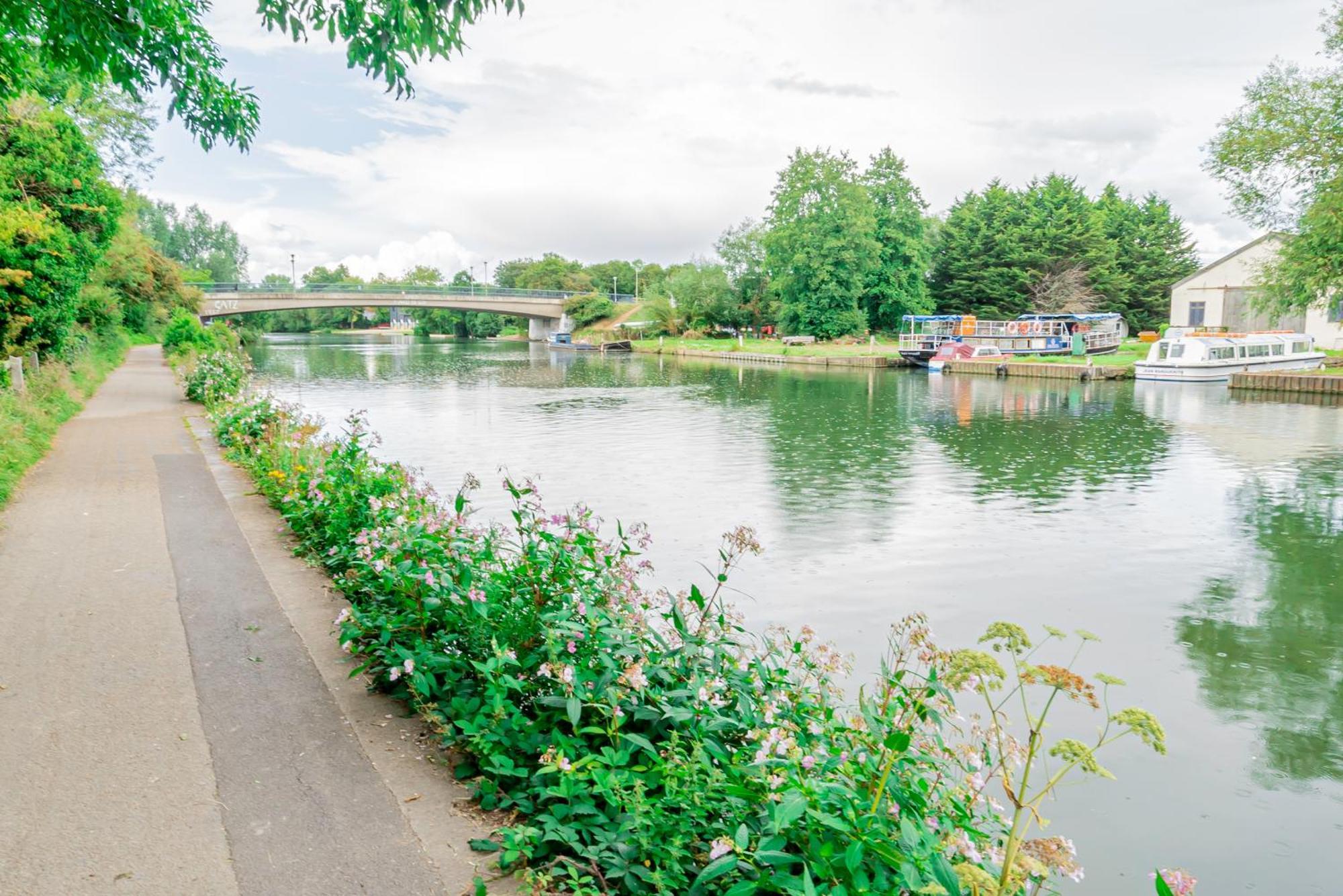 Charming 2-bedroom Flat With A Garden And Free Parking At Abingdon Oxford